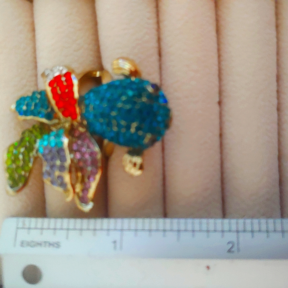 Colorful Fantail Fancy Fish Ring